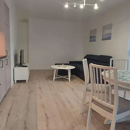 Urokliwy Apartament Baltyk 2 Nieopodal Gdyni New Daire