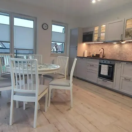 Daire Urokliwy Apartament Baltyk 2 Nieopodal Gdyni New *